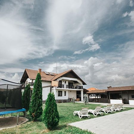 Pensiunea Conacul Lui Horia Bistrita  Luaran gambar
